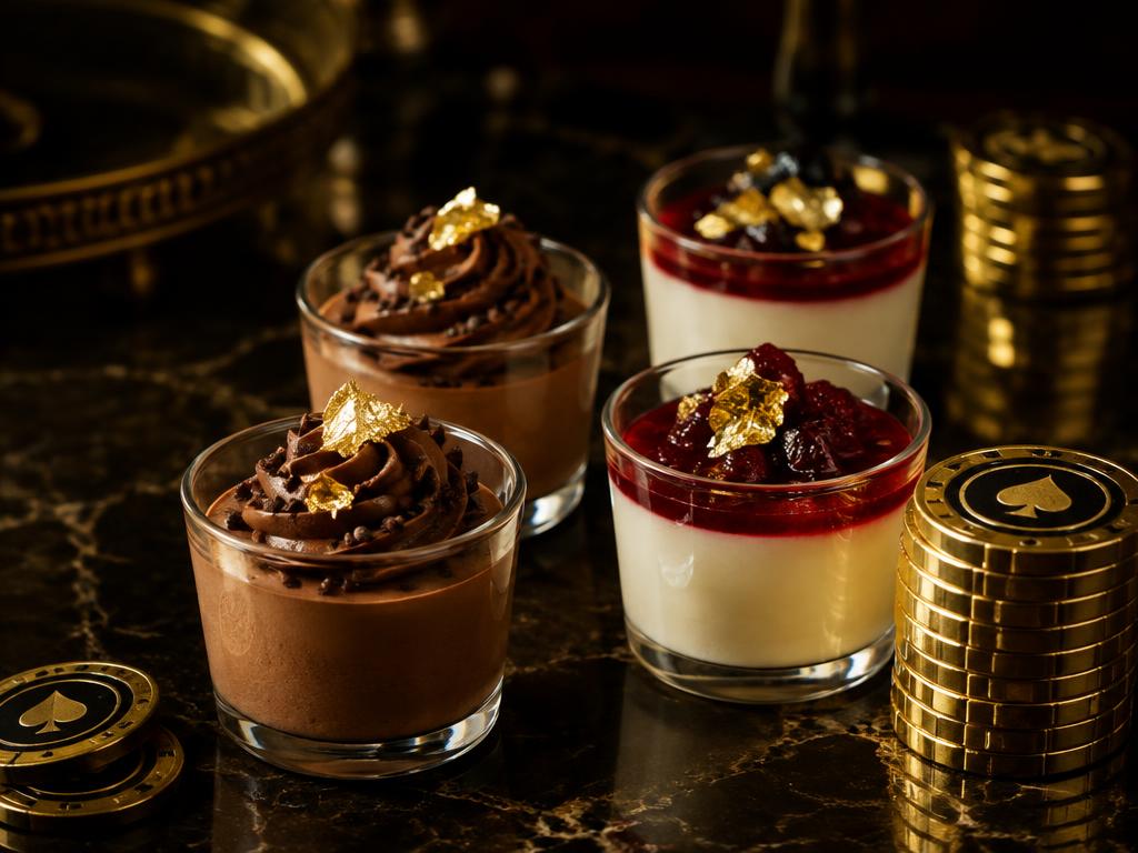 Mini-dessertjes met goud (The Golden Stack) — catering voor poker- en casinoavond